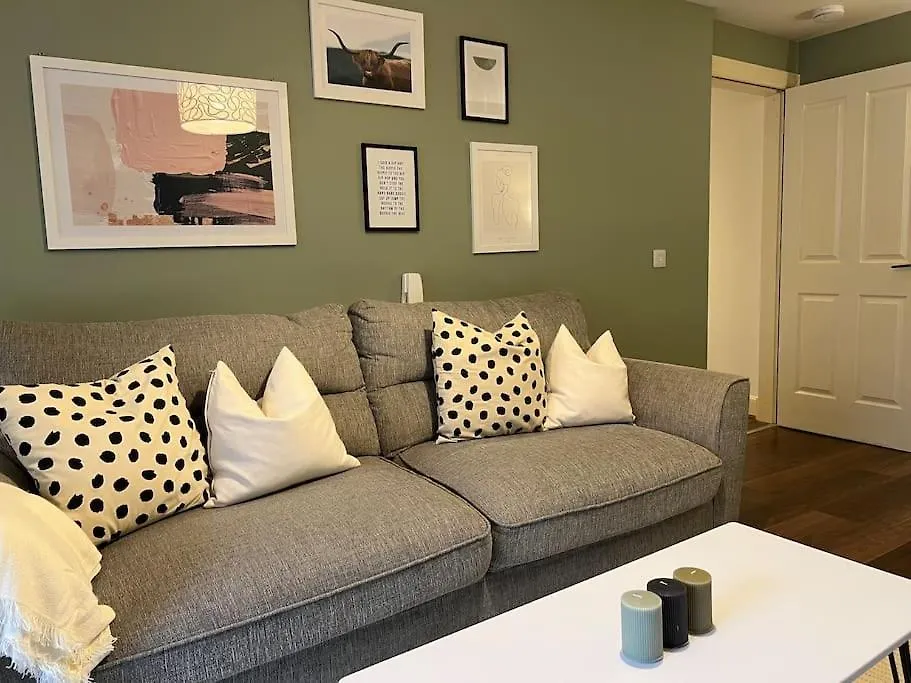 Stylish, Modern Home In Central Dundee Sleeps 4 United Kingdom