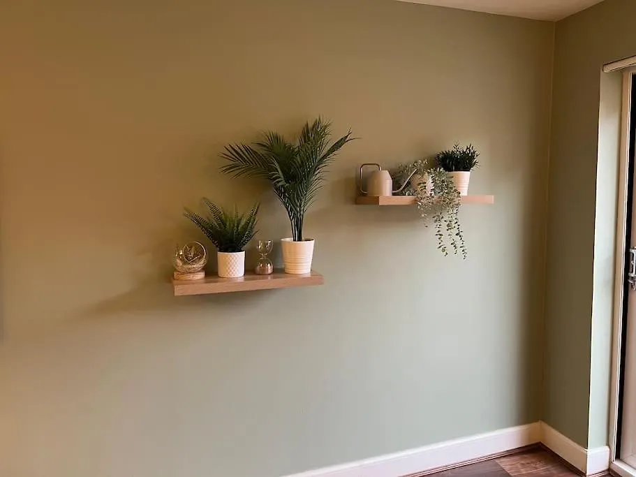 Stylish, Modern Home In Central Dundee Sleeps 4 Apartment